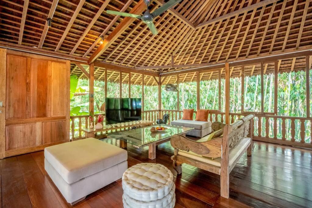 Secret River Villa - Luxury Villa 5 Bedrooms - Kerobokan - Canggu Bagian luar foto