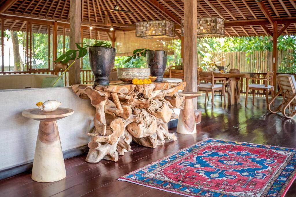 Secret River Villa - Luxury Villa 5 Bedrooms - Kerobokan - Canggu Bagian luar foto